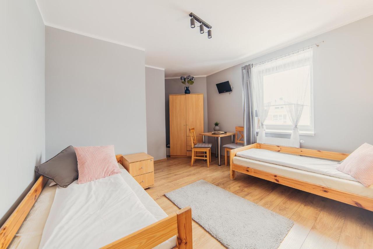Gosciniec Pod Lilijka Hotell Podzamcze  Eksteriør bilde
